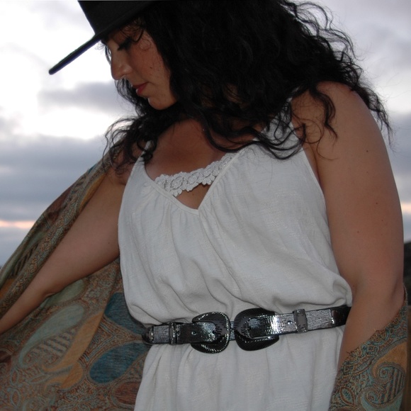 Vintage Inspired Lovestrength Winslow Belt (NWT) - Picture 6 of 9